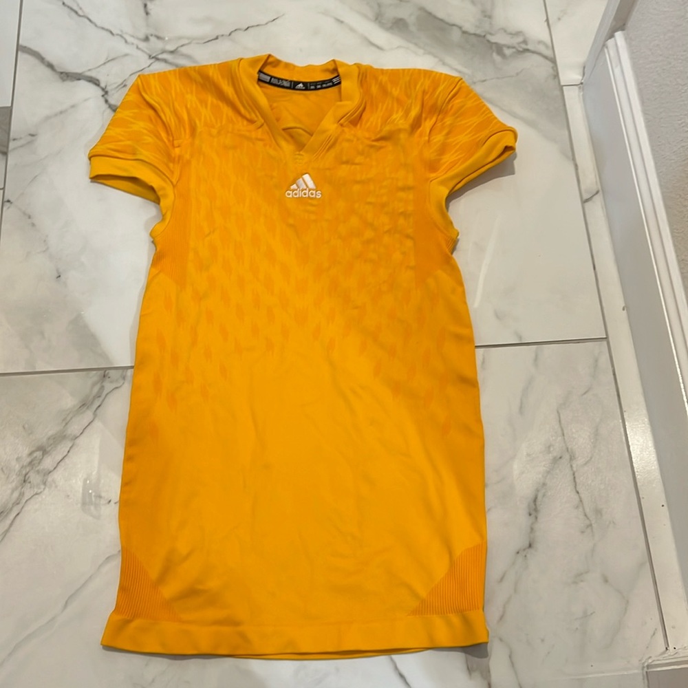 Adidas active dress size xl